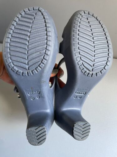 Crocs Chipre gris/beige tacón mulas W7 Reino Unido 5 euros 37-38 - Imagen 5 de 17