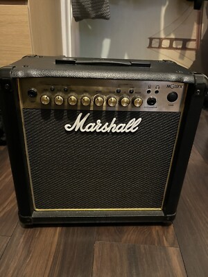 Marshall MG15FX
