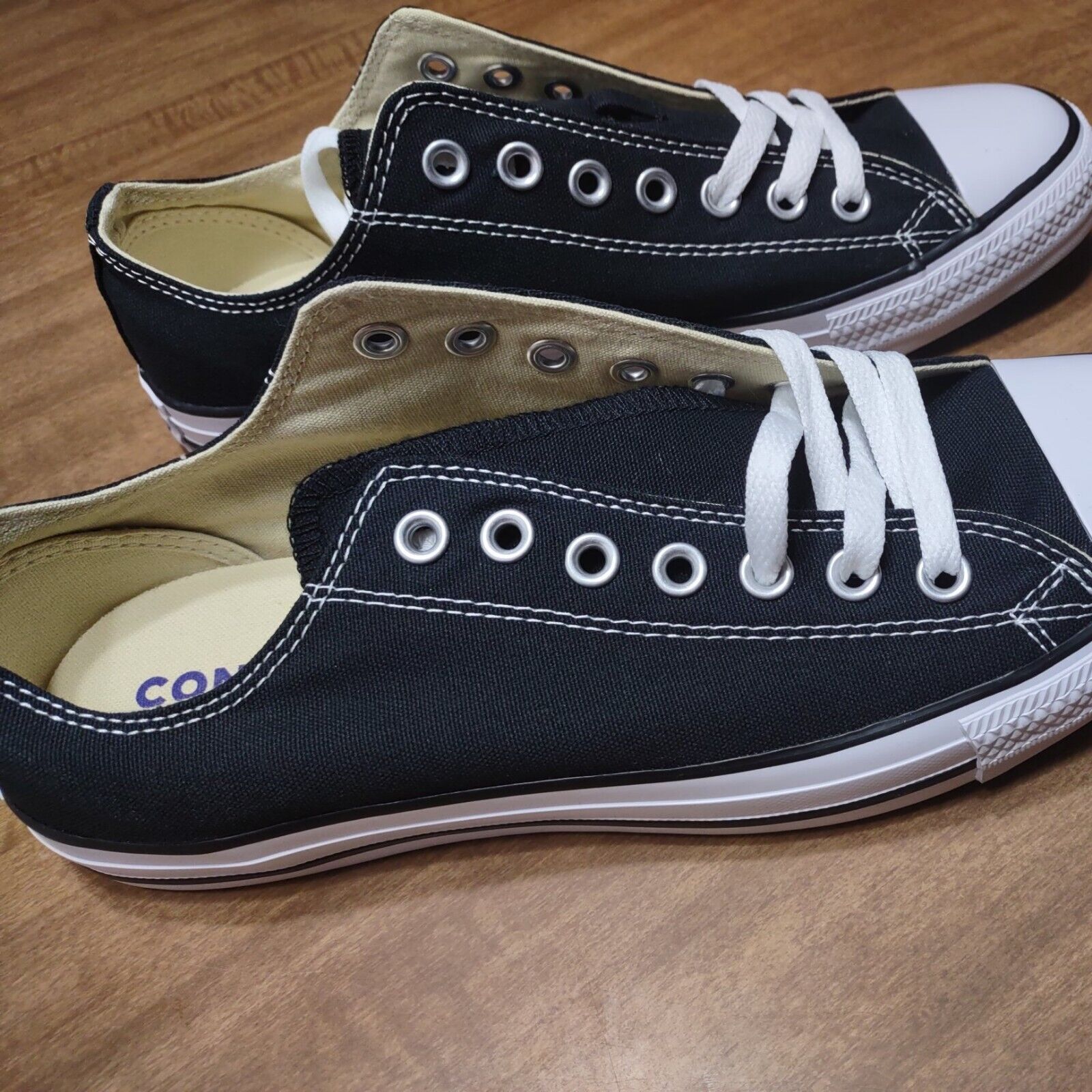 CONVERSE ALL STAR CHUCK TAYLOR LOW M9166 PRETO/BRANCO