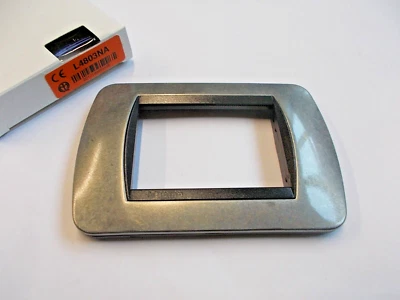 BTICINO LIVING L4803NA IN METALLO PLACCA 3MODULI SPECIALE NATIVE