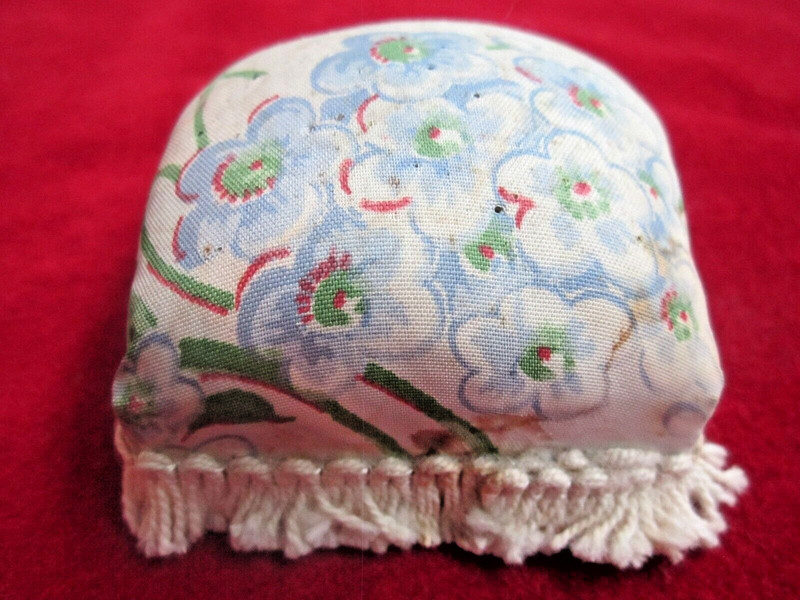Vintage 1930's No. 102 SACHET PIN CUSHION by Stuart, Inc. St. Paul, Minn.