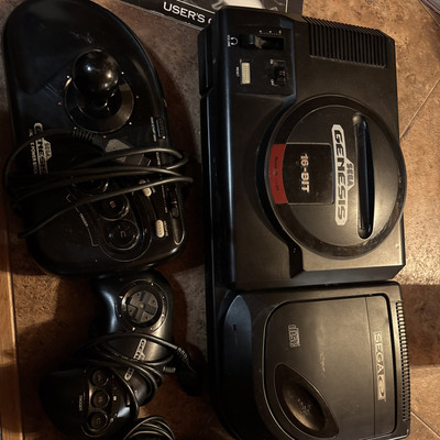 Sega Genesis+Sega CD BUNDLE/LOT