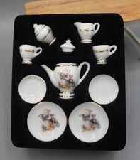 Reutter Porzellan Miniature Porcelain Teapot Tea Set Hummel Good Friends