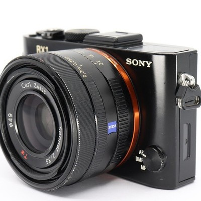 Sony RX1 DSC-RX1 Full-Frame Compact Camera 24.3MP Zeiss 35mm F2 Working As-Is