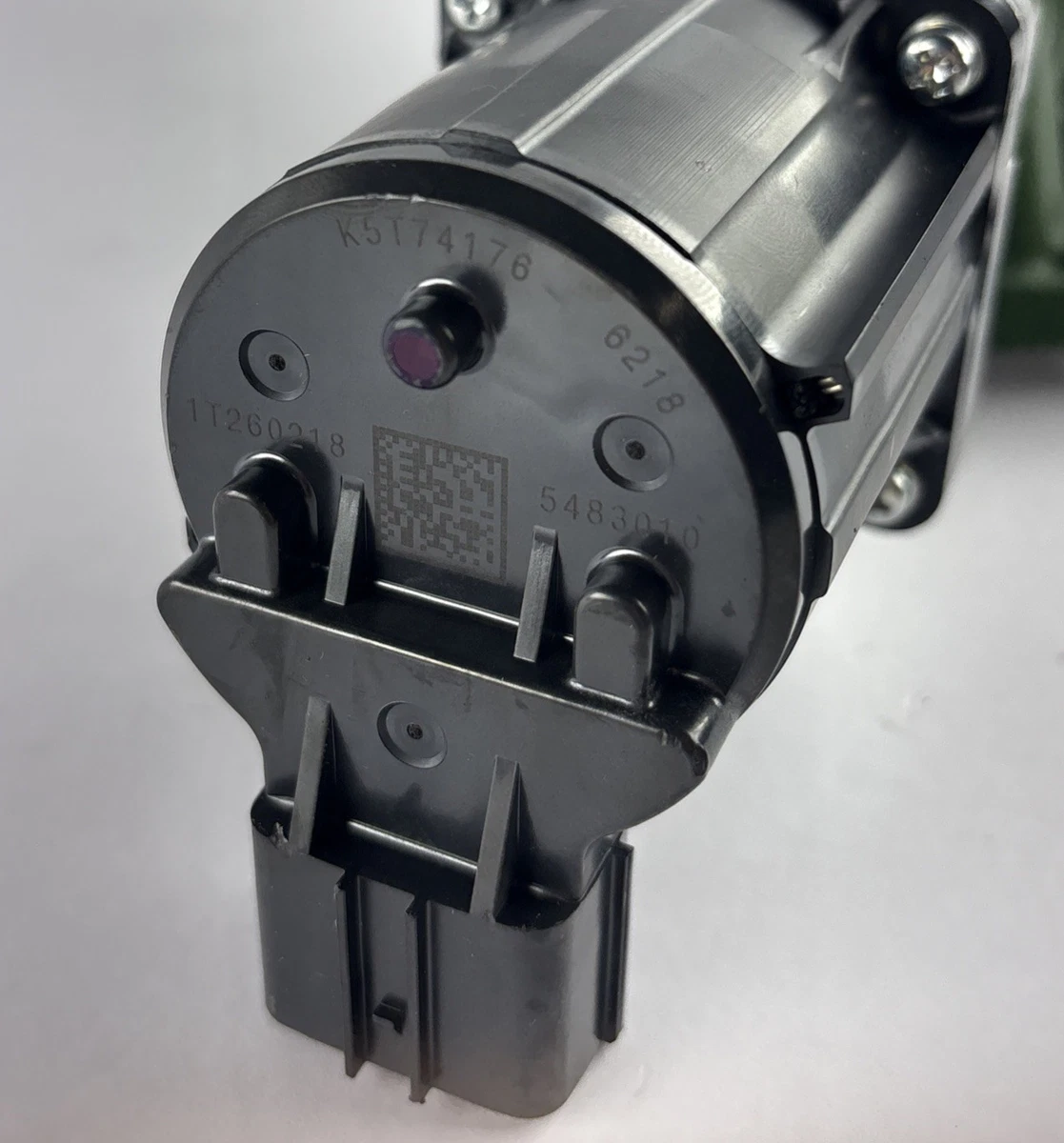 5483010 Cummins EGR Exhaust Gas Recirculation Valve K5T74176 photo 3