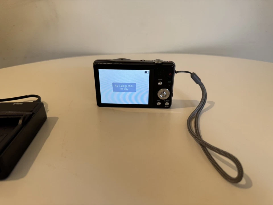 Panasonic Lumix DMC-SZ1, photo 4 of 5