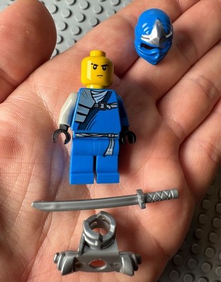 LEGO NINJAGO -- JAY ZX SHOULDER ARMOR MINIFIGURE WITH SWORD 9445