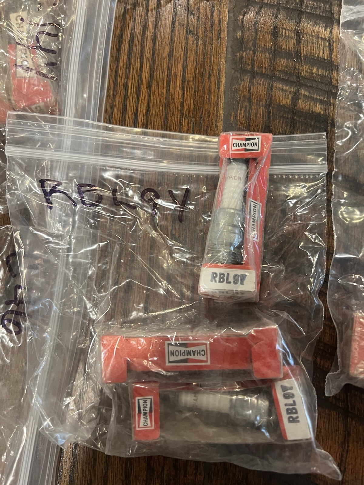 Champion RBL9Y Spark Plug Lot 3pcs