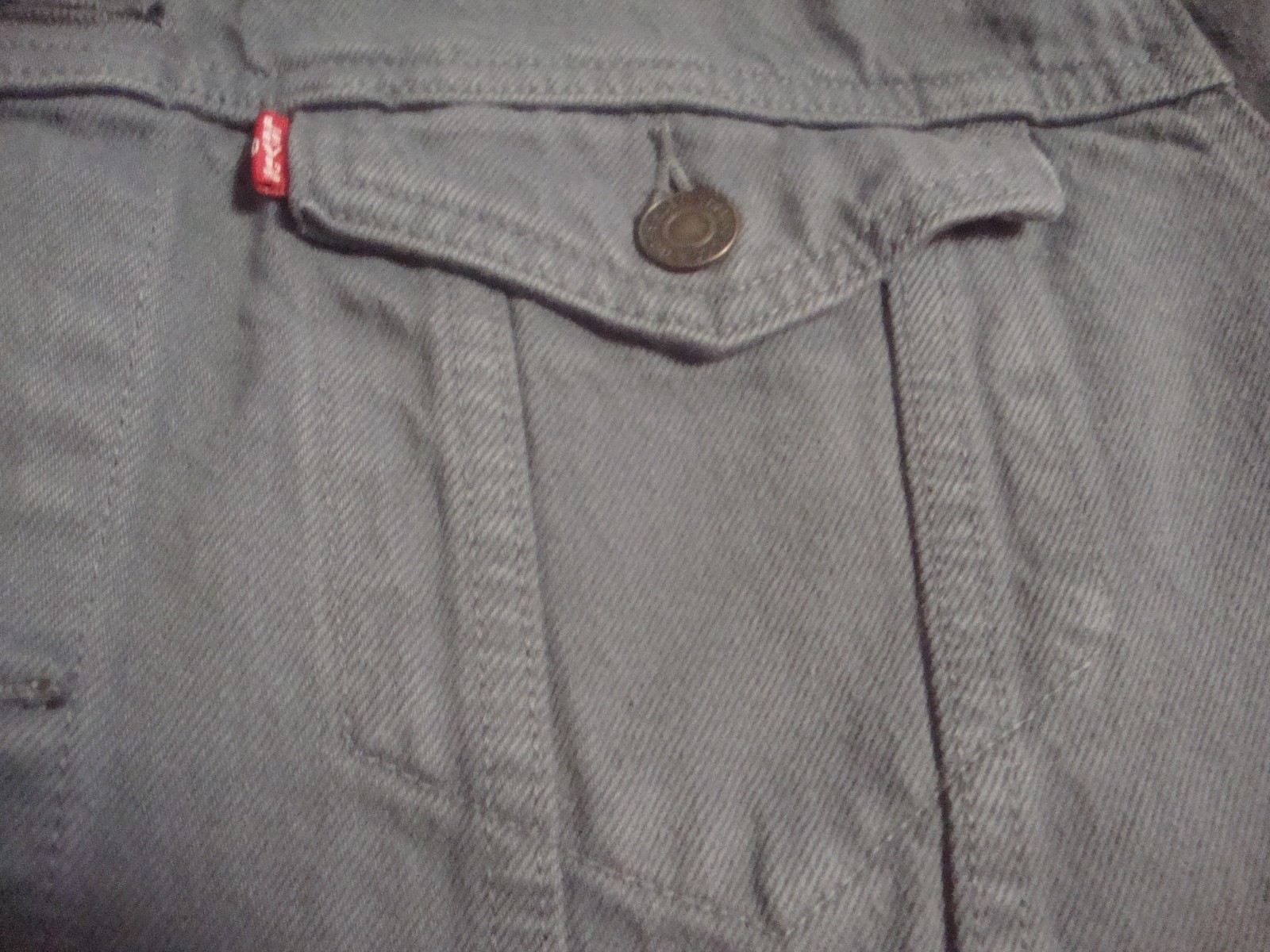 Men’s Levi Strauss red tab gray/blue heavy denim trucker jacket Size XL