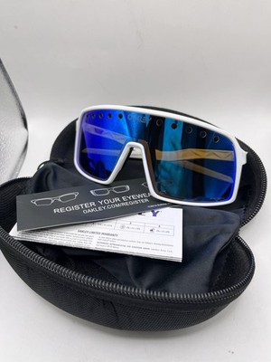 NEW Oakley Low Bridge SUTRO Mat White POLARIZED Blue Lens Sunglass 9406A