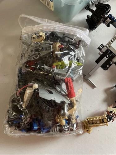 Random Mixed Lego Bionicle Lot Figures Extra Pieces Legends Super Hero - Picture 9 of 16