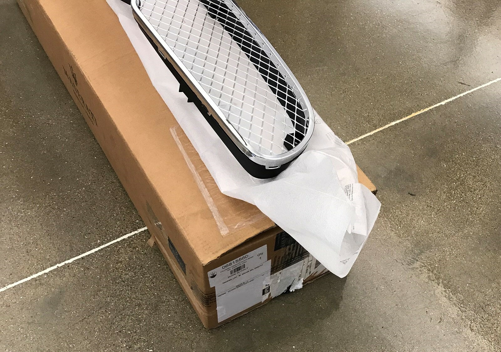 2003-06 MASERATI COUPE SPYDER GRANDSPORT GRILLE 6815560