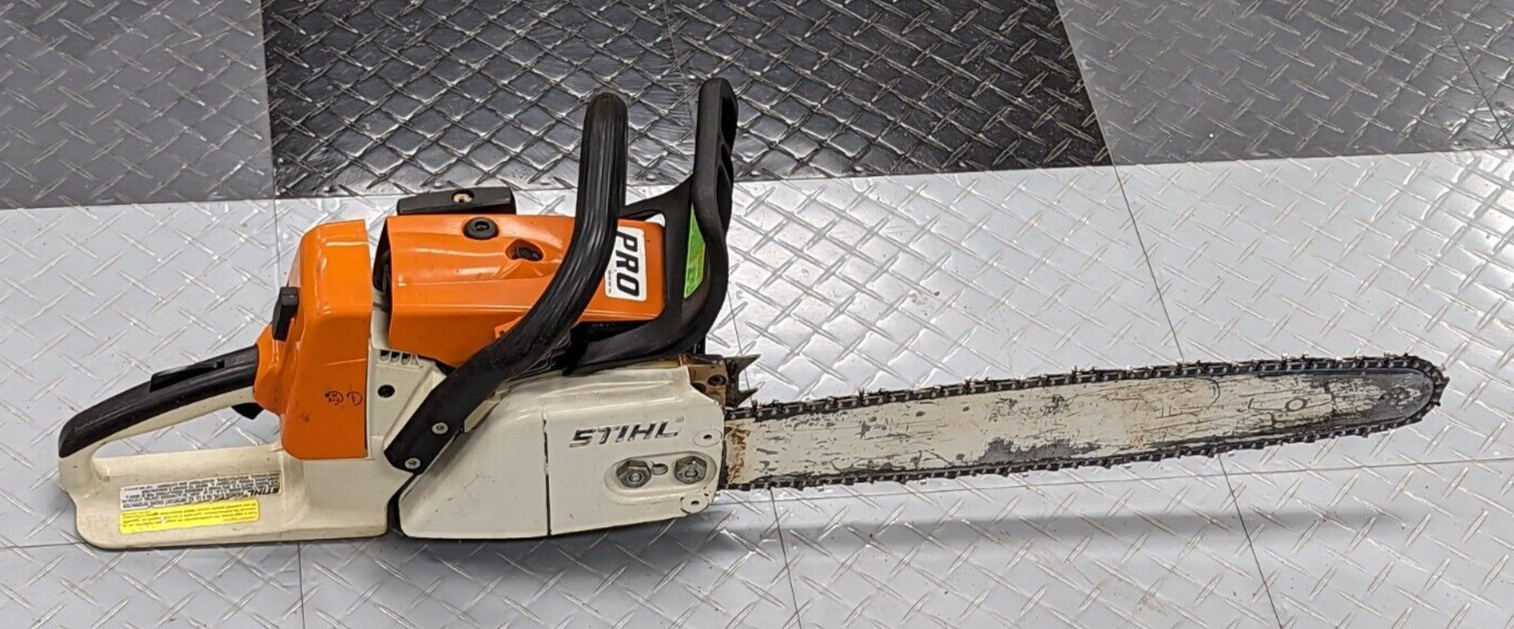 Stihl MS 260 Pro Chainsaw w/ 18" Bar & Chain 155 lbs. of Compression