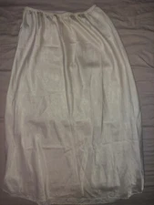 Bali Half 1/2 Satin Slip Creme L Barbizon Wondermaid