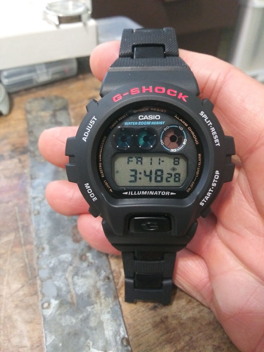 Casio G-Shock DW-6900 1289 Vintage Digital Alarm Chronograph Casio G-Shock DW-6900 1289 Vintage Digital Alarm Chronograph