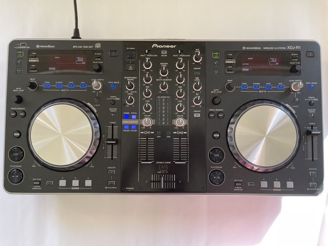 pioneer r1