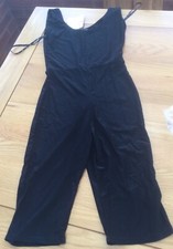 Missguided Size 4 Cut Off Slinky Jumpsuit Black.                e