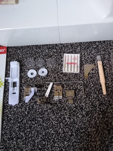 Husqvarna Viking Class H E20 Sewing Machine Feet Set EBay