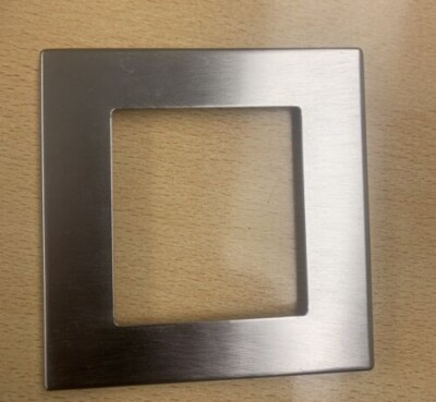 NuVo Grand Concerto Tastatur maßgefertigt gebürstetes Nickel-Finish Frontcover, groß 2G