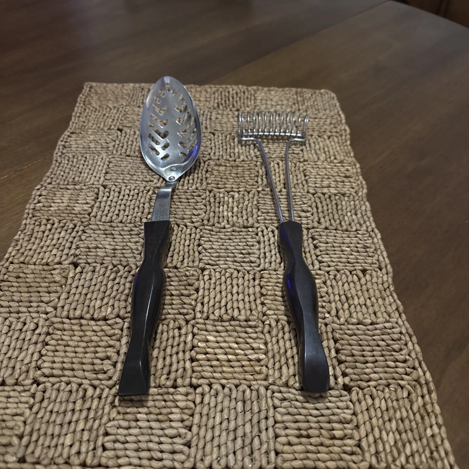 Cutco Mix Stir 1714 Whisk Whip Wisk Egg Beater Mixer & Slotted Spoon