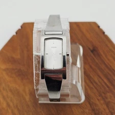 Guess Silver Tone Rectangle Watch Sleek Minimalist Bracelet Link Band G66401L