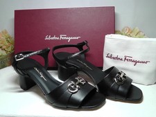 Salvatore Ferragamo BLACK Leather Ondina 55 Gancini City F Heel Sandals Size 9C