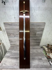 Vtg Wilkinson "The Oakley" Presentation Sword By Appointment Queen Elizabeth II