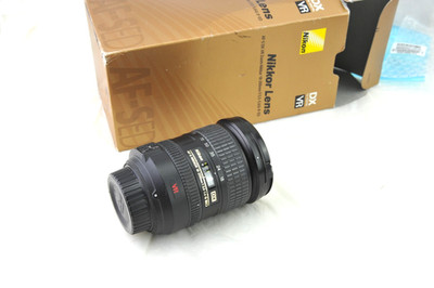 Nikon AF-S Nikkor 18-200mm F3,5-5,6 G ED VR DX, (VR defekt! lesen)