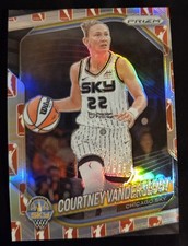 2025 Panini Prizm WNBA - Courtney Vandersloot #124 WNBA Logo Prizm Chicago Sky
