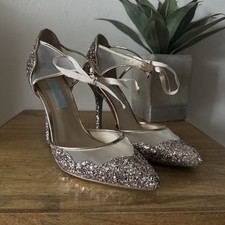 Blue by Betsy Johnson Stela Glitter Heel Champagne/ Rose Gold Women s Size 8