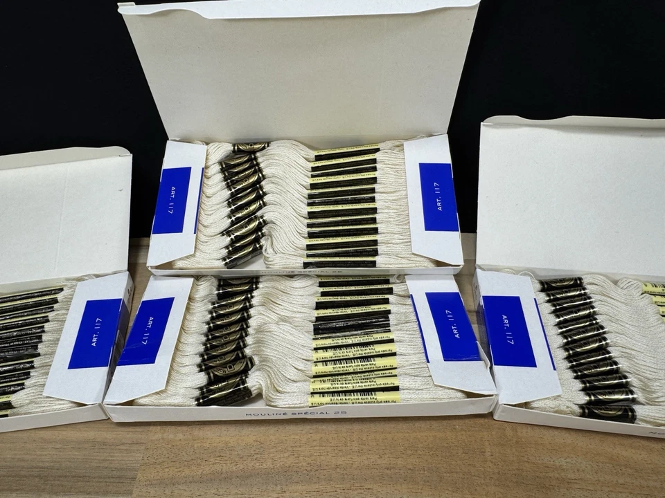 ✅ 4 Boxes ✅NEW ✅DMC 25 EMBROIDERY FLOSS ✅MOULINE ✅FRANCE ✅100% COTTON ✅#712 - Image 3 of 4
