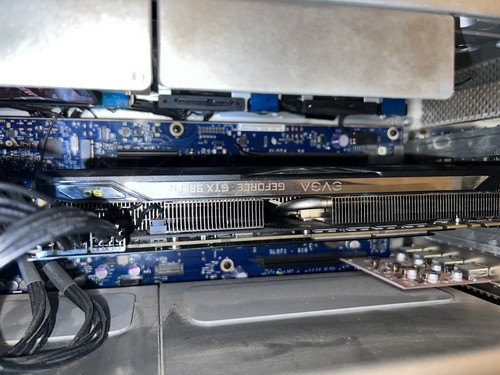 Apple Mac Pro A1186 GTX 980Ti EMC 2180 2 x 3.0 GHz Quad-Core Xeon 16GB 250GB SSD - Picture 14 of 16