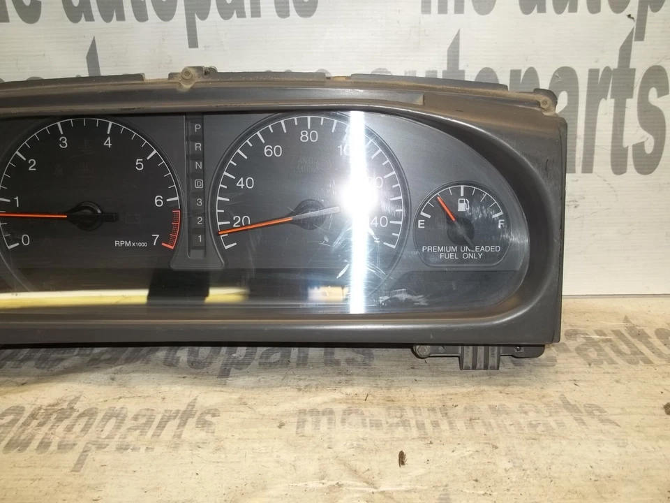 2000-2002 CADILLAC ELDORADO OEM INSTRUMENT SPEEDOMETER CLUSTER 12200796 - Image 2 of 4