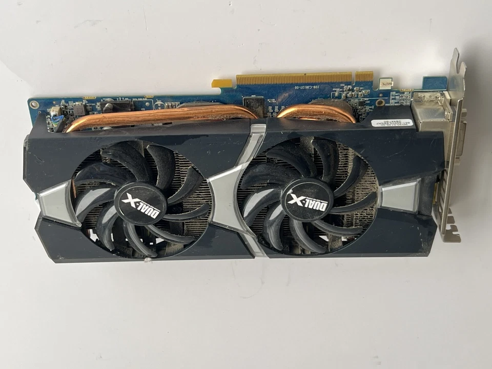 Sapphire Radeon R9 280X OC Dual-X 3GB GDDR5 PCIe 3.0 Graphics Card - Image 2 of 4