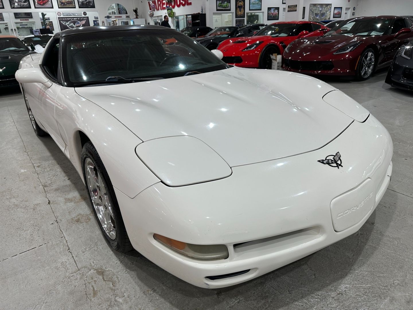 2002 [40U] Speedway White Chevrolet Corvette   | C5 Corvette Photo 5