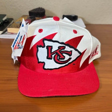 Logo Athletic Kansas City Chiefs NFL Snapback Cap Hat White/Red Green One Size