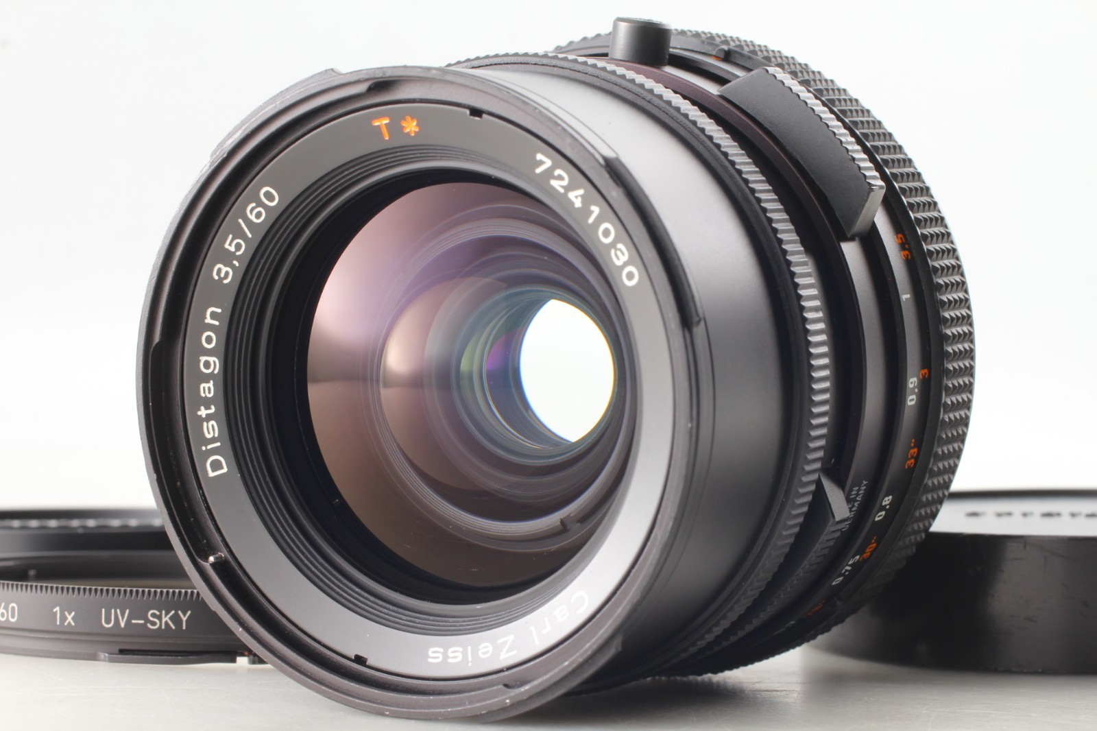 [NEAR MINT] Hasselblad Carl Zeiss Distagon T* CF 60mm F3.5 Lens From JAPAN