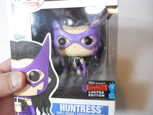 Funko Pop! Vinilo: DC Universe Huntress New York Comic Con Limited - Imagen 10 de 11