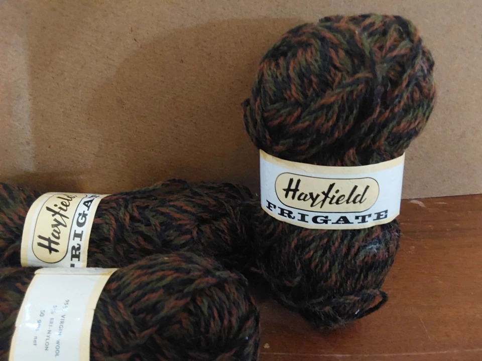 Hilo de fragata Hayfield variado marrón verde tono 874 lana/nylon 3 madejas 50 gms Foto 2 de 4