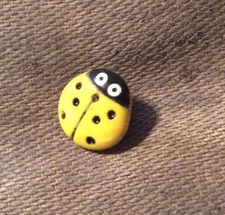 DILL BUTTONS #231205 LADYBUGS-YELLOW/BLACK- SHANK--11MM--- 10 PIECES
