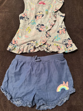 Girls Minnie Mouse Shorts Set - Size 6 - Rainbow applique on short -sleeveless