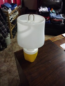 Vintage Ray-O-Vac Table Lamp No. 100 from 1965