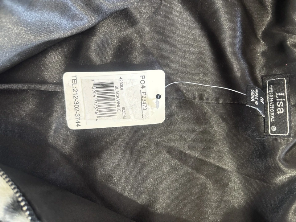 Lisa International Faux Fur Lined Vest Women’s Medium Zip - Image 2 of 4