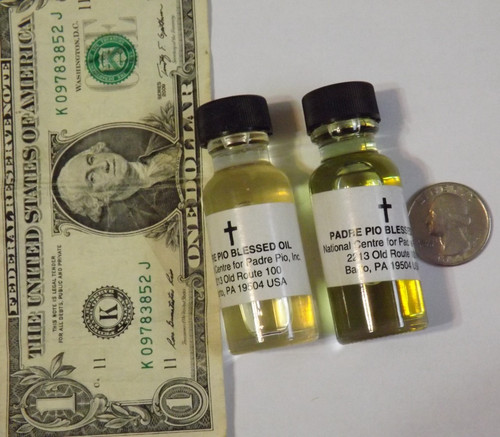 Patron of adolescence St Saint Padre Pio blessed healing prayer oil 2 bottle lot