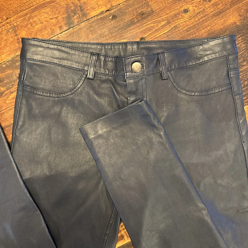 Pantalones de tiro medio 100 % piel de cordero azul marino Haute Hippie talla 2 venta al por menor $895 nuevos con etiquetas Foto 2 de 4