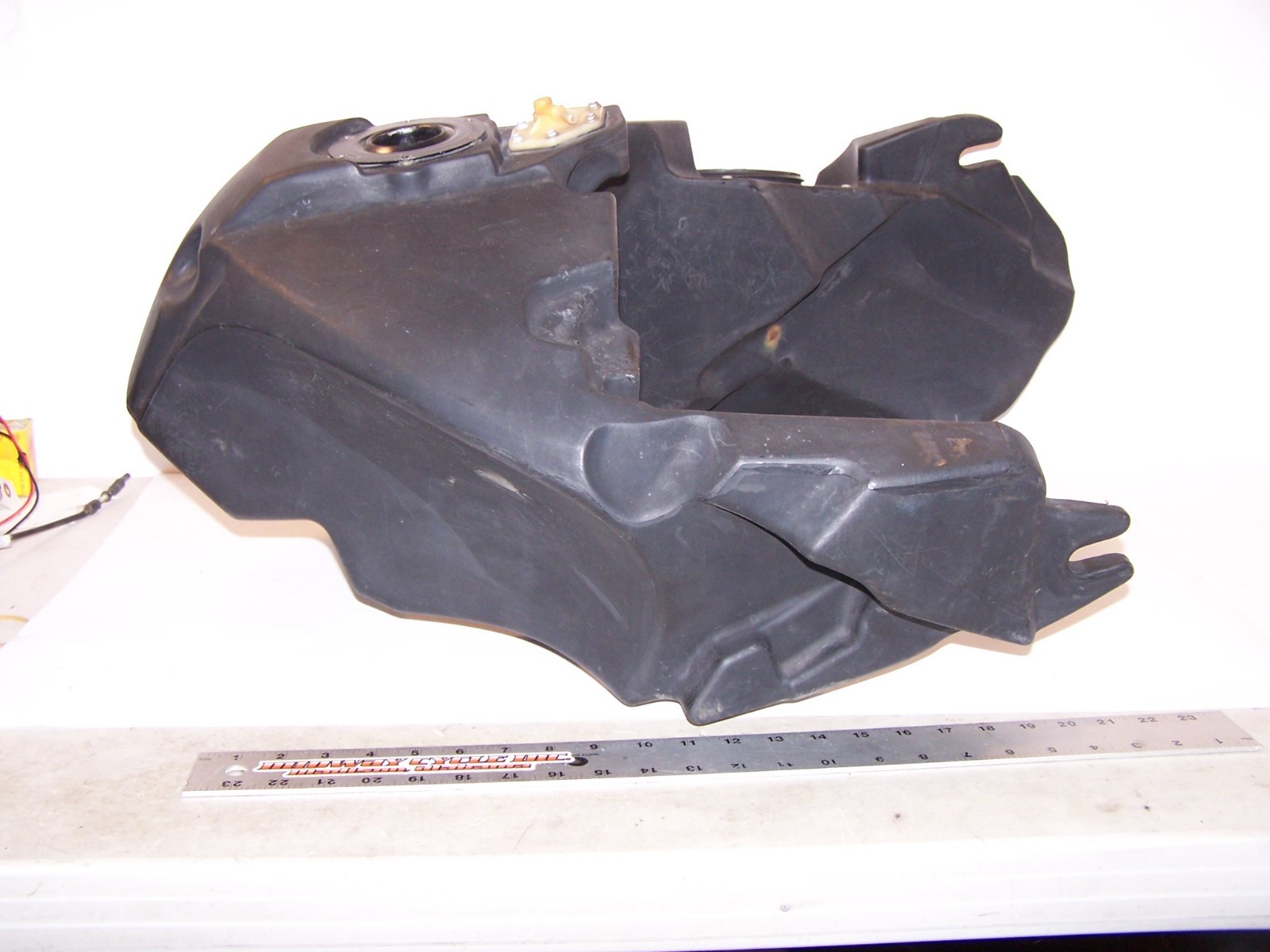 BMW R1200RT FUEL GAS PETROL TANK RESERVOIR 16117699595 R 1200 RT 1200RT 2006 lm eBay