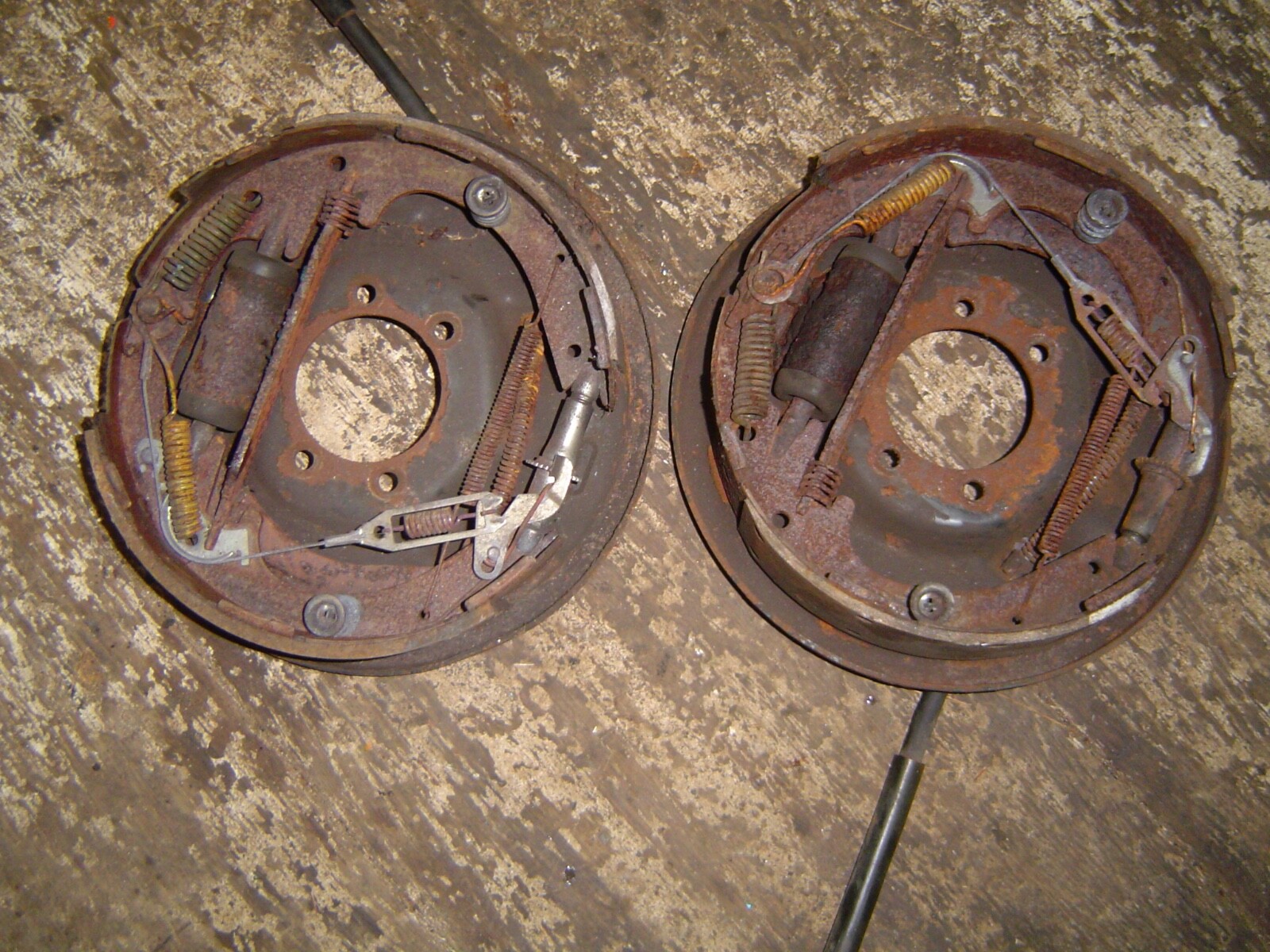 Picture 1 of 4
