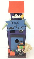 Core Halloween Haunted Trick or Treat Witch House 2003 Wooden, 10 1/2"