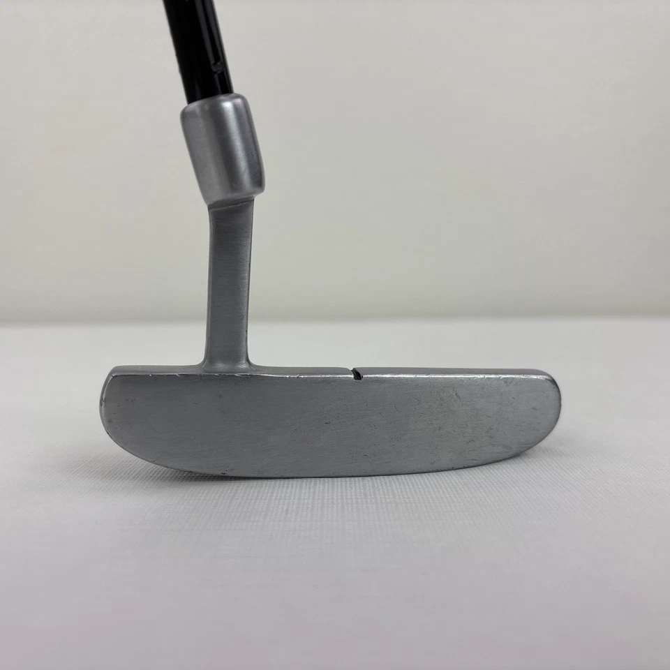 La Jolla Club Junior Mid Mallet 推杆 青少年 LH 27.25 英寸 Superflex 石墨杆身 — 第 2/4 张图片