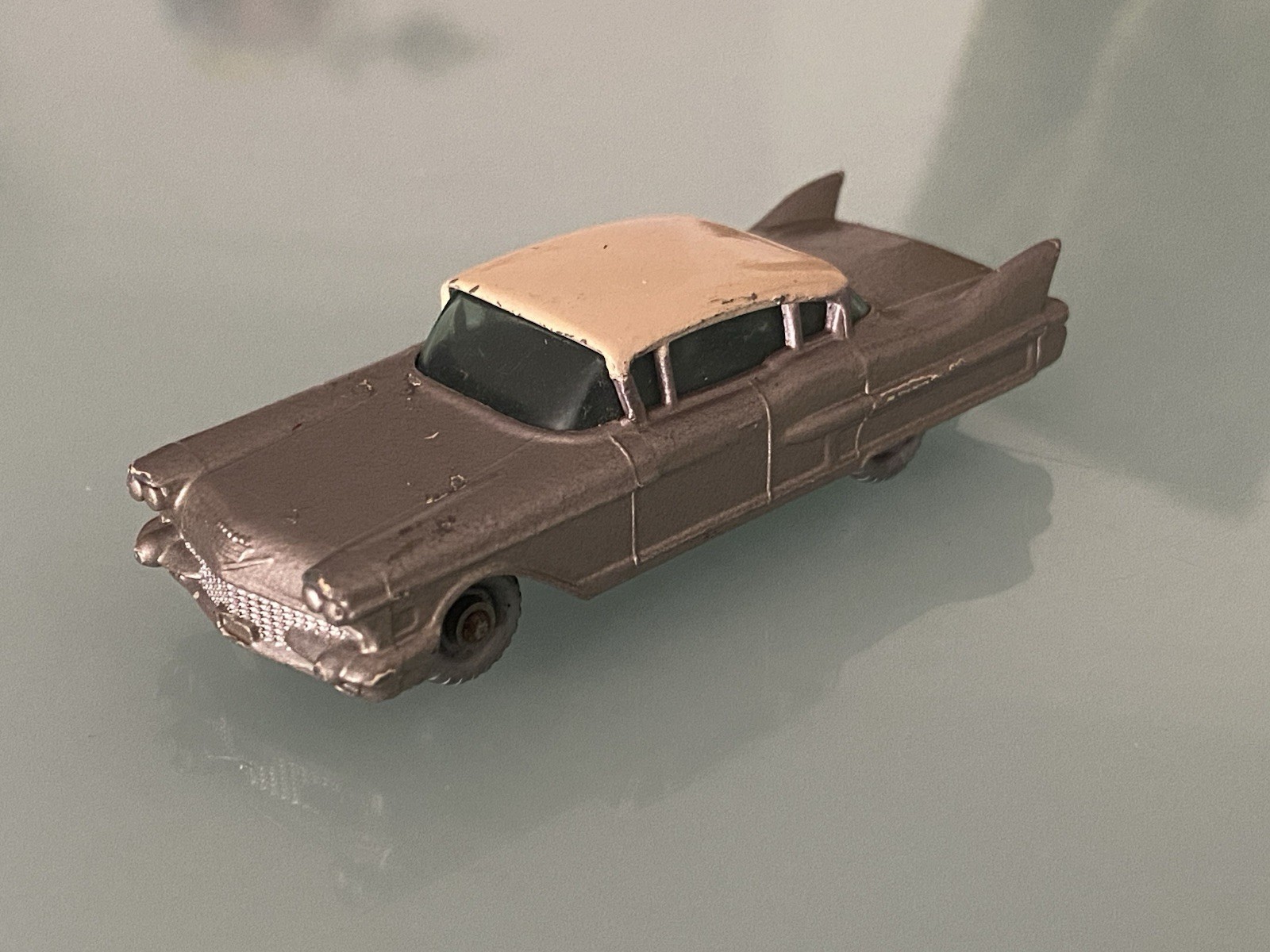 I*o様 マッチボックス シリーズ No.27 キャデラック シックスティ スペ PRE-OWNED: VINTAGE MATCHBOX LESNEY CADILLAC SIXTY SPECIAL #27 | eBay